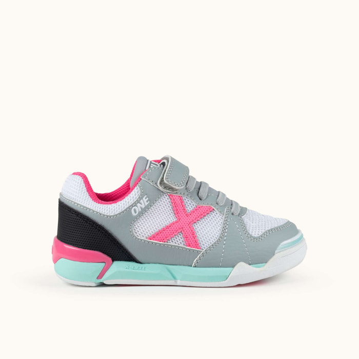 Zapatilla Deportiva Infantil con Cierre de Velcro y Tecnología X-Lite MUNICH ONE KID VCO 81