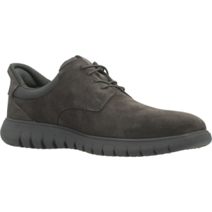 Zapatos de Vestir Hombre de la marca GEOX  modelo U664JA 00022 MARRON