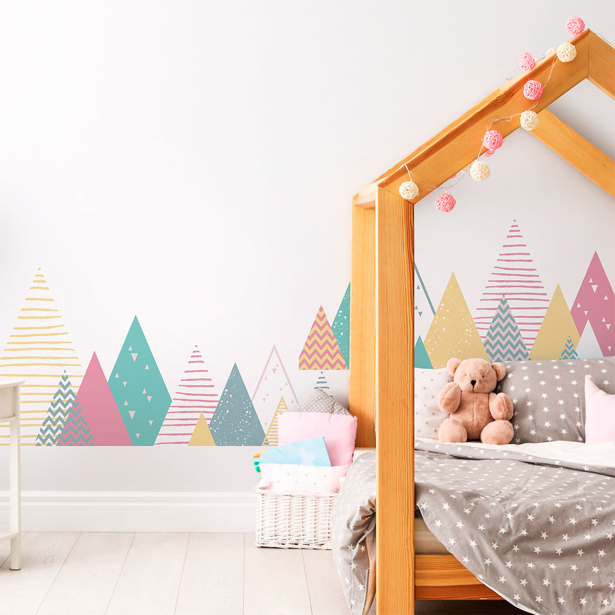 Stickers muraux enfants - Décoration chambre bébé - Autocollant Sticker mural géant enfant montagnes scandinaves LUKA