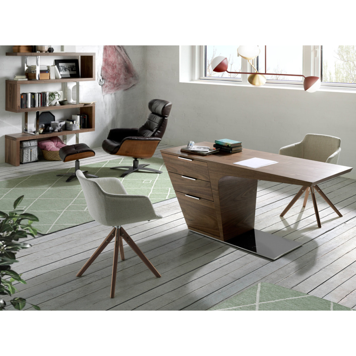 Escritorio de nogal 150x60x76cm