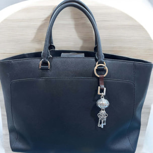 Cuelgabolso_llavero esfera con llaves en plata chapado