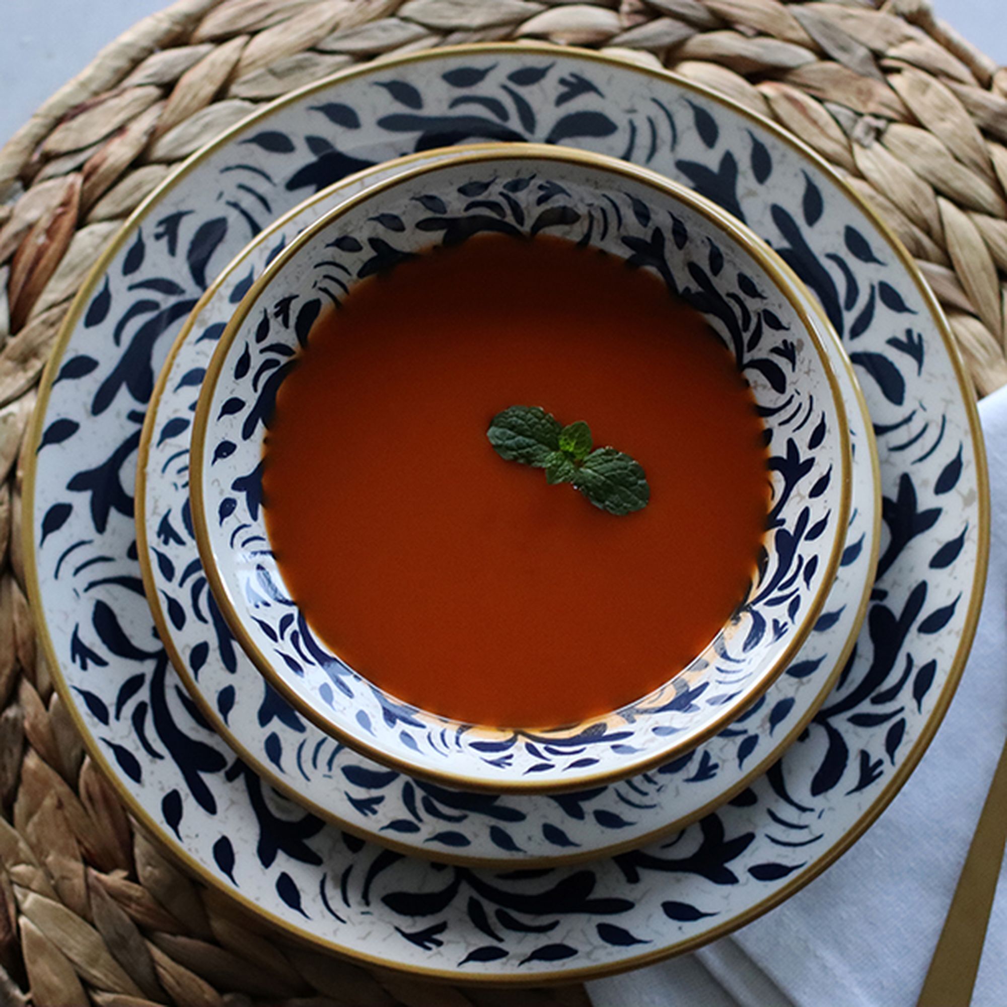 Service de table 48 pièces en grès blanc et bleu HERACLEE