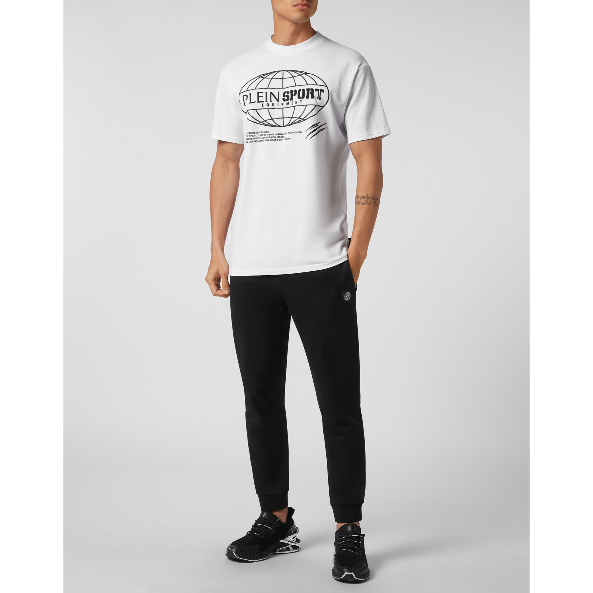 PLEIN SPORT T-Shirt Round Neck Ss GLOBAL EXPRESS EDITION