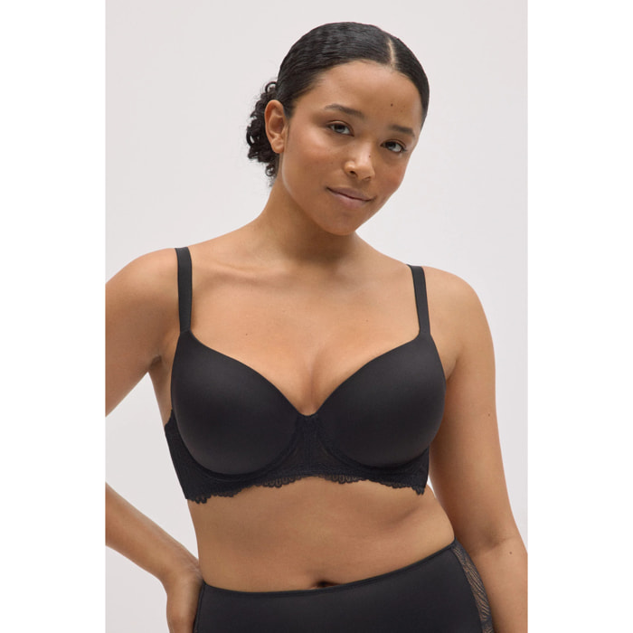 Reggiseno imbottito con ferretto in pizzo nero, coppe B e C