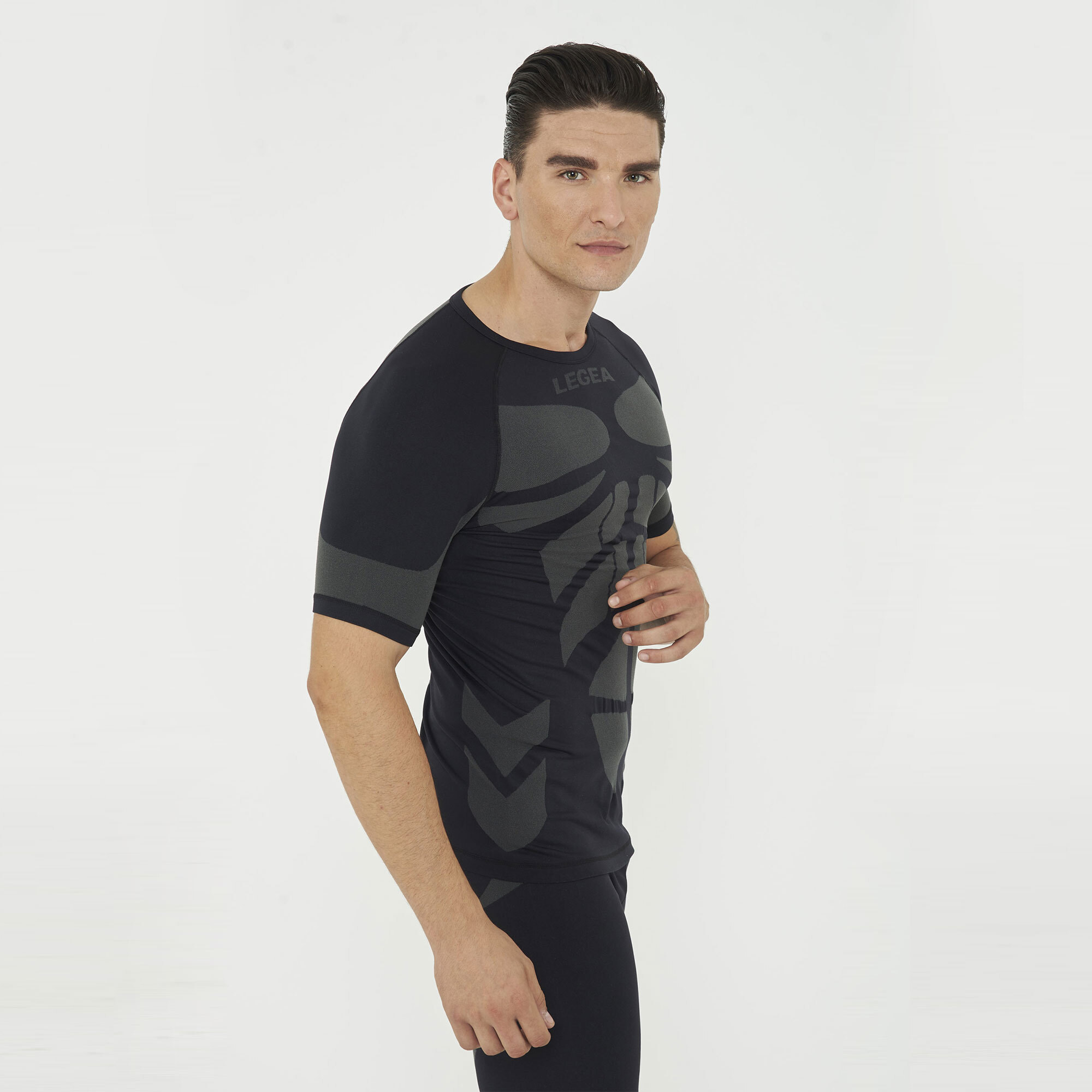 Maglia tecnica aderente maniche corte D-TECH