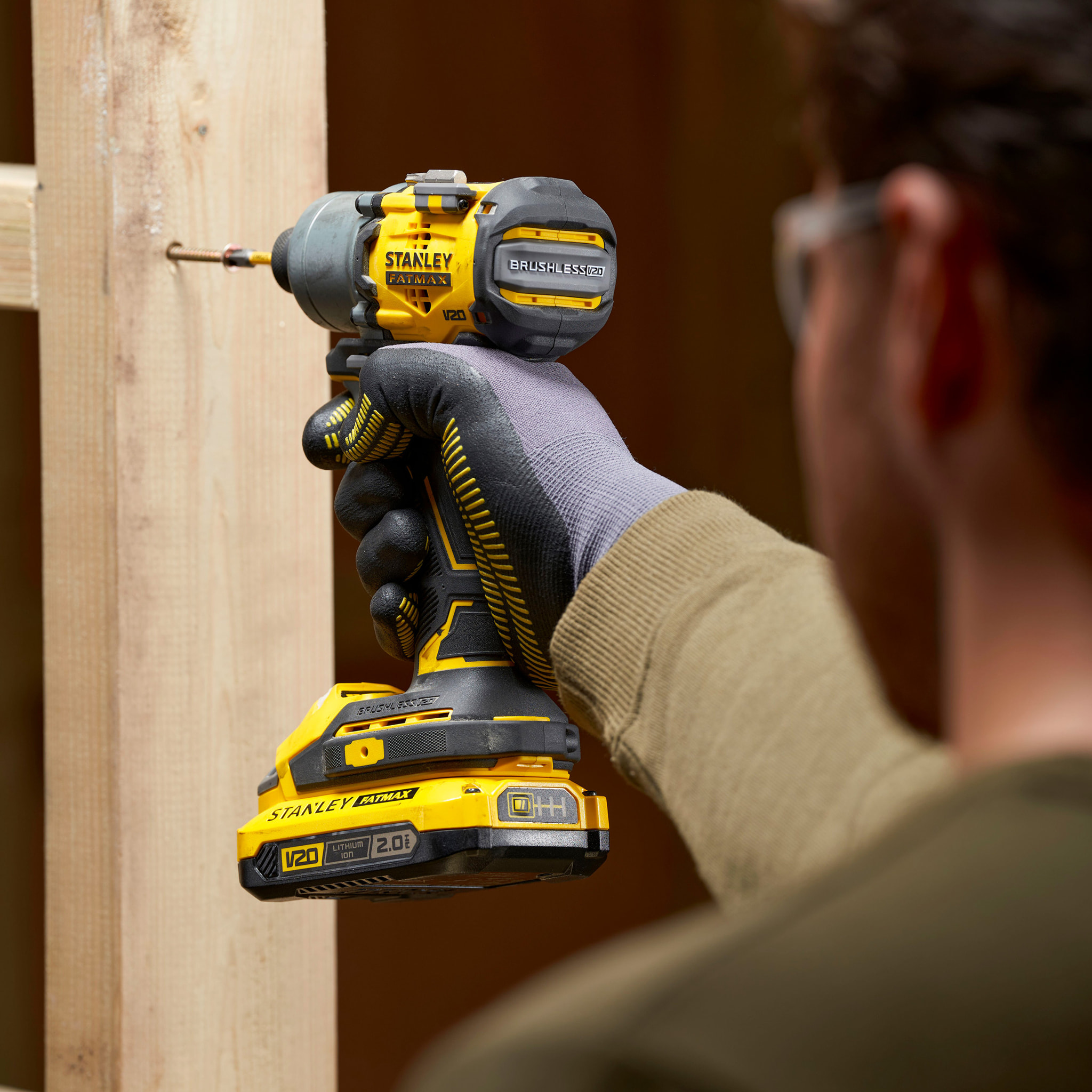 Visseuse à impact 203 Nm Brushless 18V, 2 batteries 2Ah, STANLEY FATMAX V20