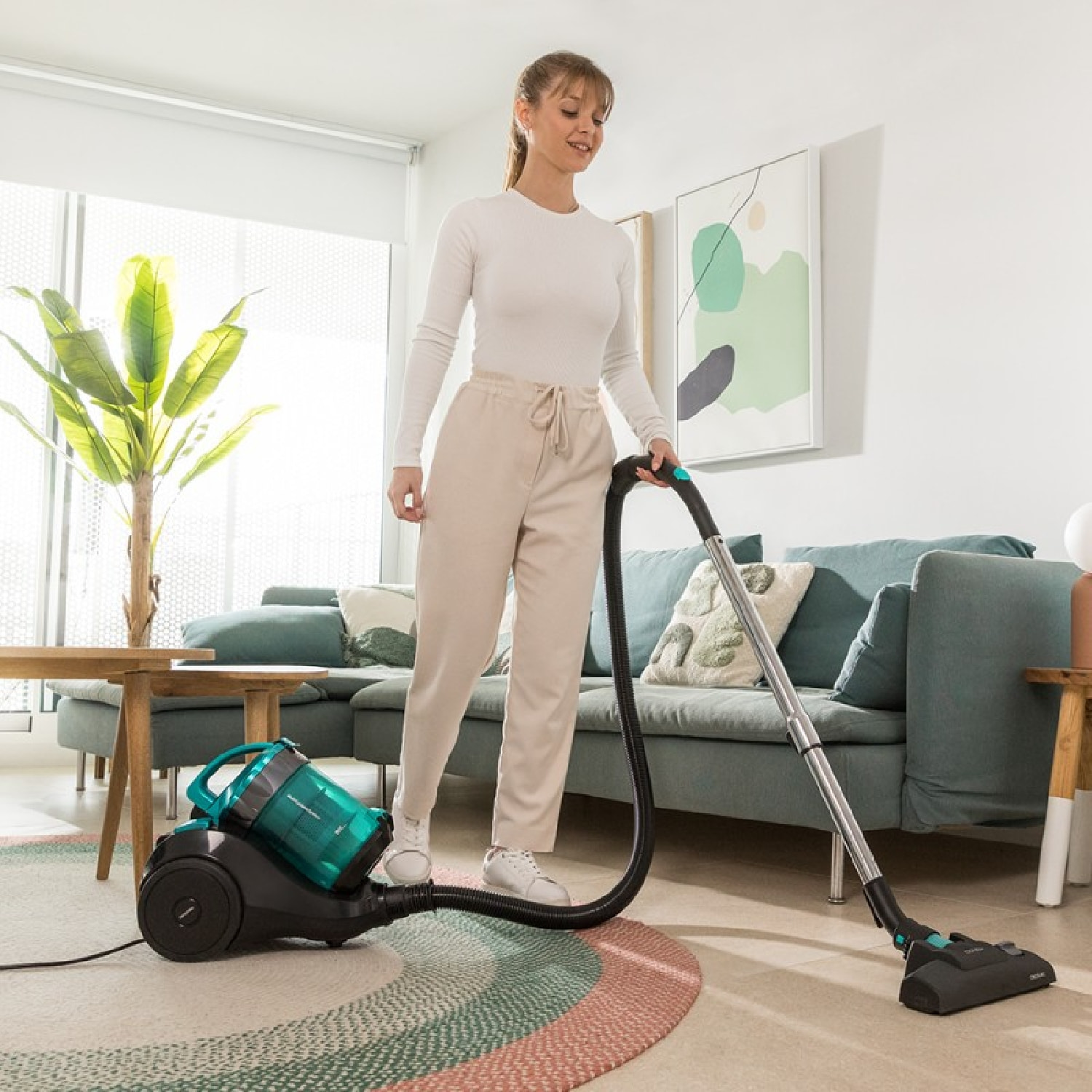 H.Koenig Multicyclonic Compact+ Aspirapolvere A Traino Senza Sacco, Specifico Per Animali Domestici STC68, Categoria AAA, Filtro HEPA, Silenzioso, Potente, Bocchetta Piatta 2 In 1, Spazzola Turbo,blu