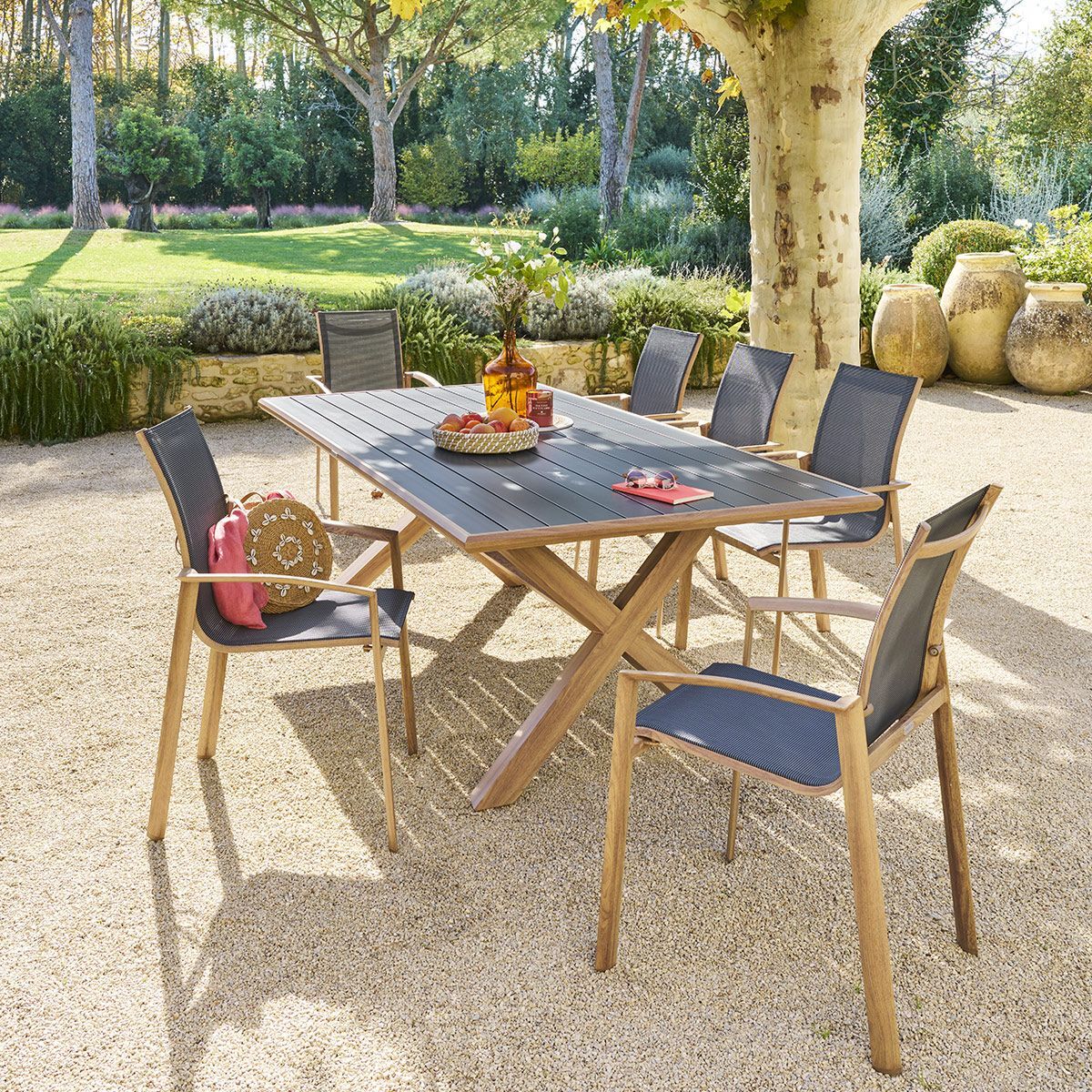 Table de jardin "Axiome" honey & graphite 8 places en aluminium
