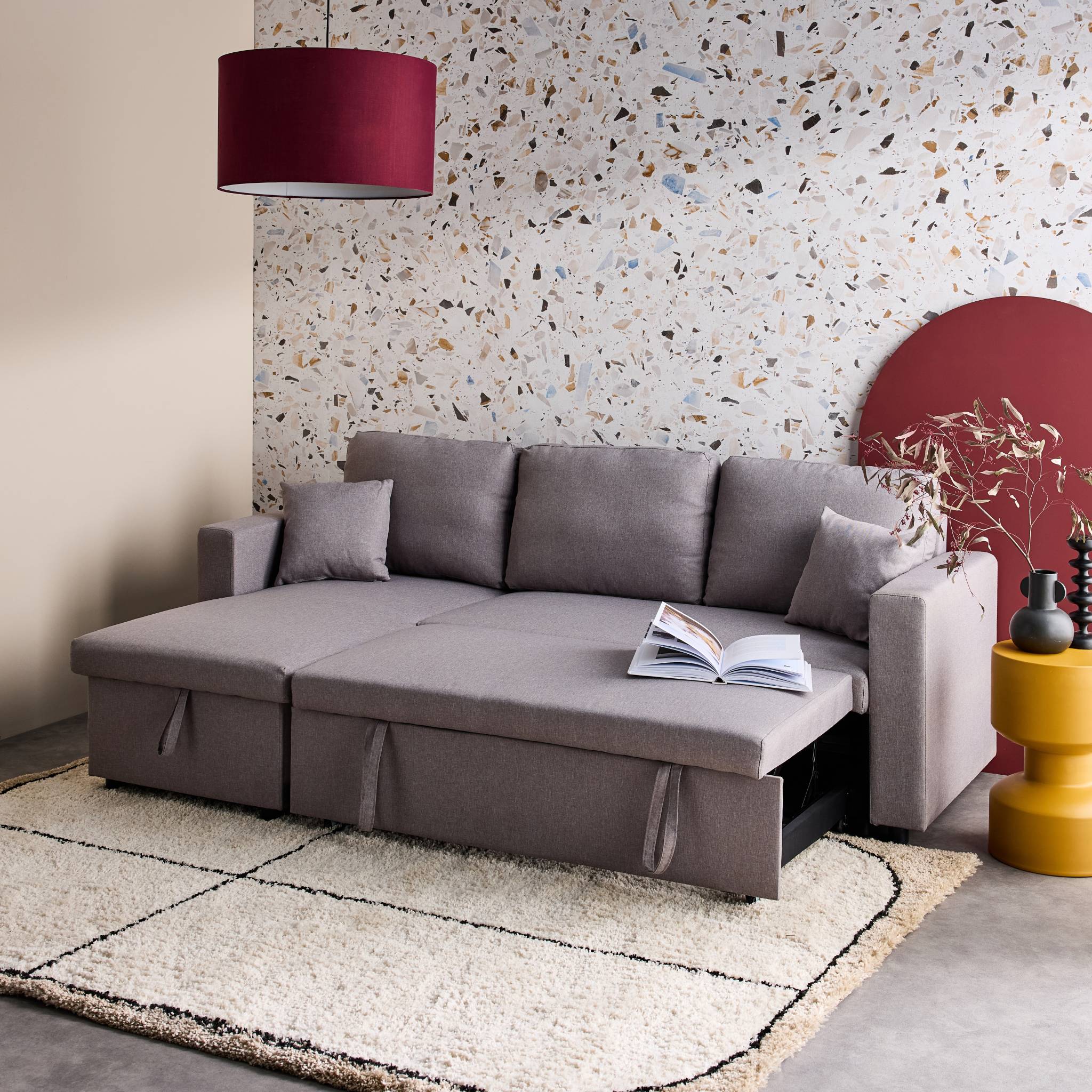 Canapé d'angle SMILE convertible réversible compact 3 places en tissu gris clair. L 213.5 x P 136.5 x H 83cm. avec coffre de rangement