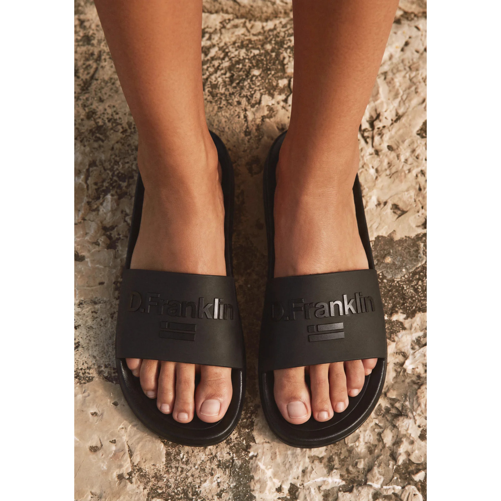Chanclas Unisex Estilo Pala Marea en Negro
