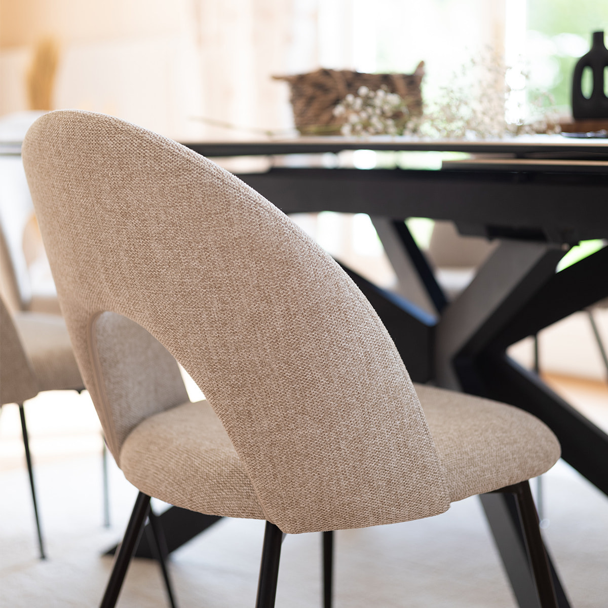 Chaise "Raven" beige