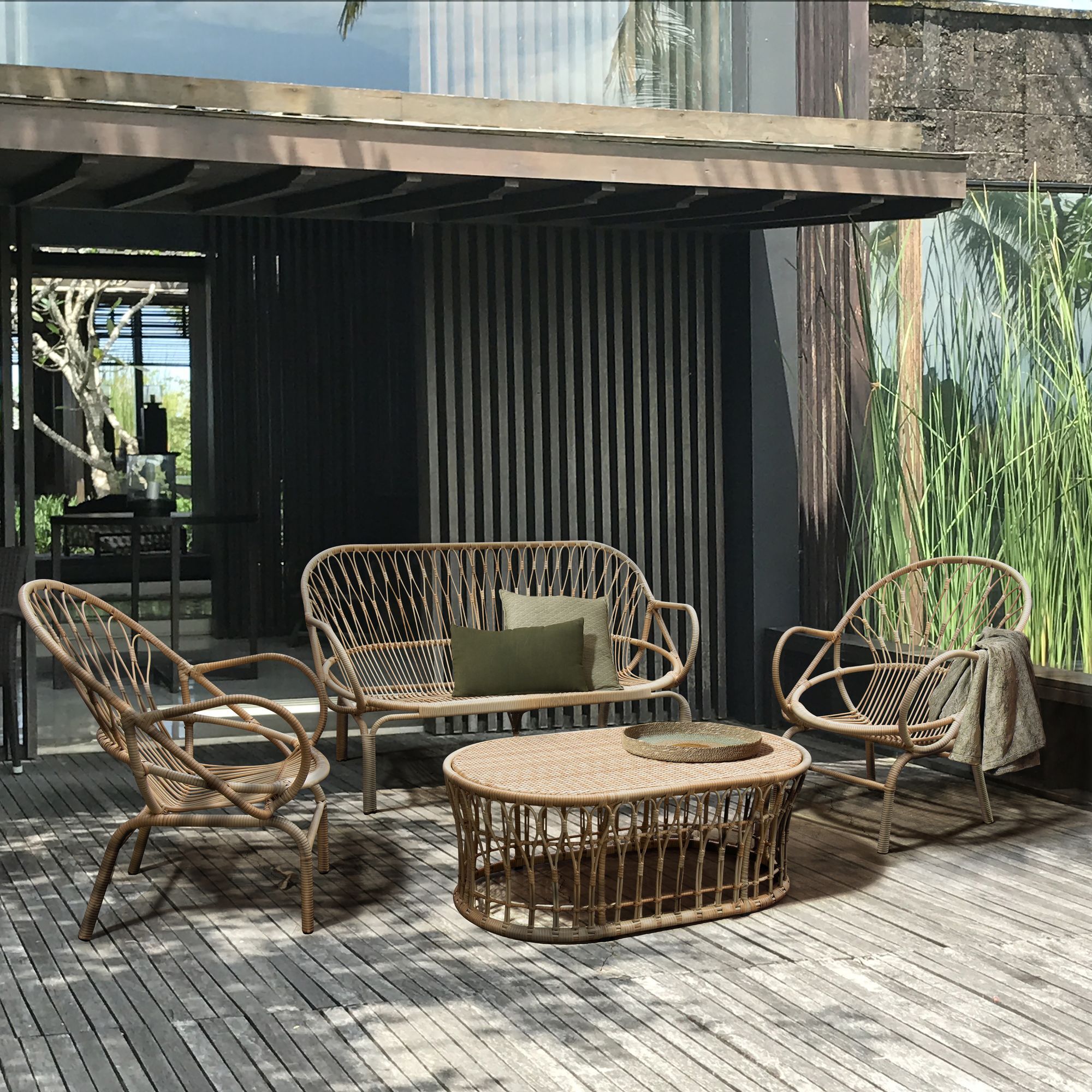 SALON DE JARDIN EN ROTIN SYNTHETIQUE STRUCTURE ALUMINIUM CAYMAN