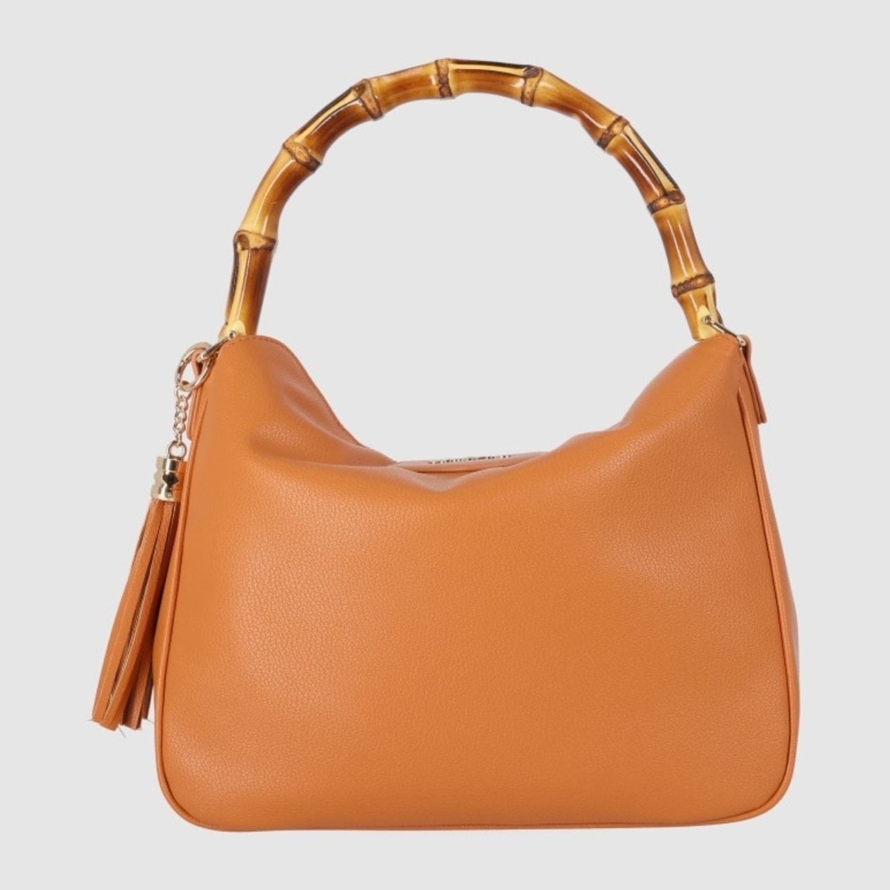 Bolso - Cuero - Medida: 30 cm x 19 cm x 13 cm