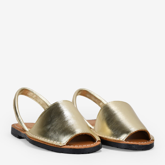 Alpargatas de piel doradas