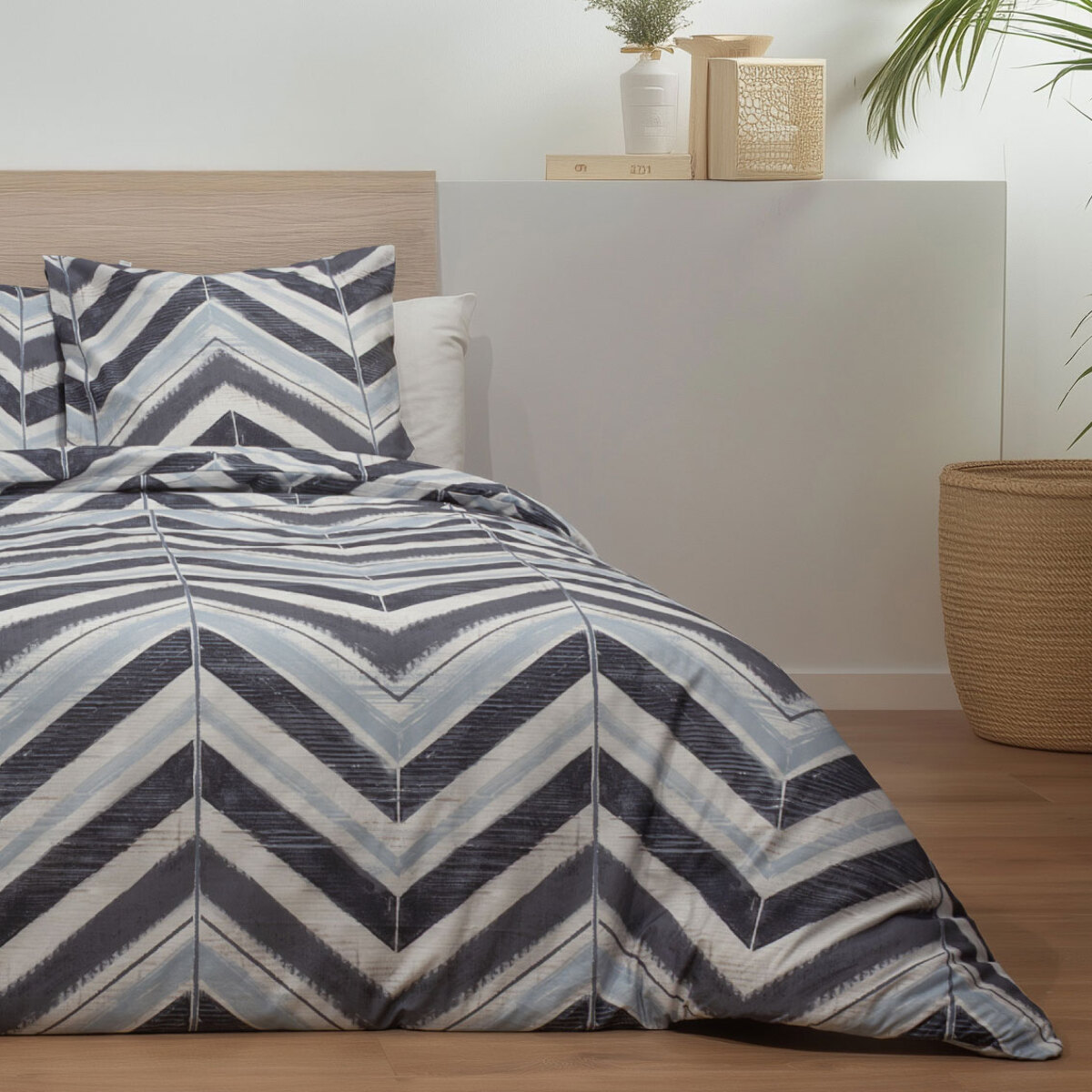 Parure de lit avec housse de couette 240x220 cm + 2 taies d'oreiller 65x65 cm 100% percale de coton - NINA -