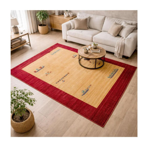 Tapis Tevu beige et rouge au motifs d'inspiration Ethnique