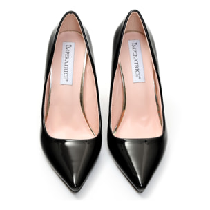 Dècolletè pumps in simil pelle verniciata con tacco a spillo