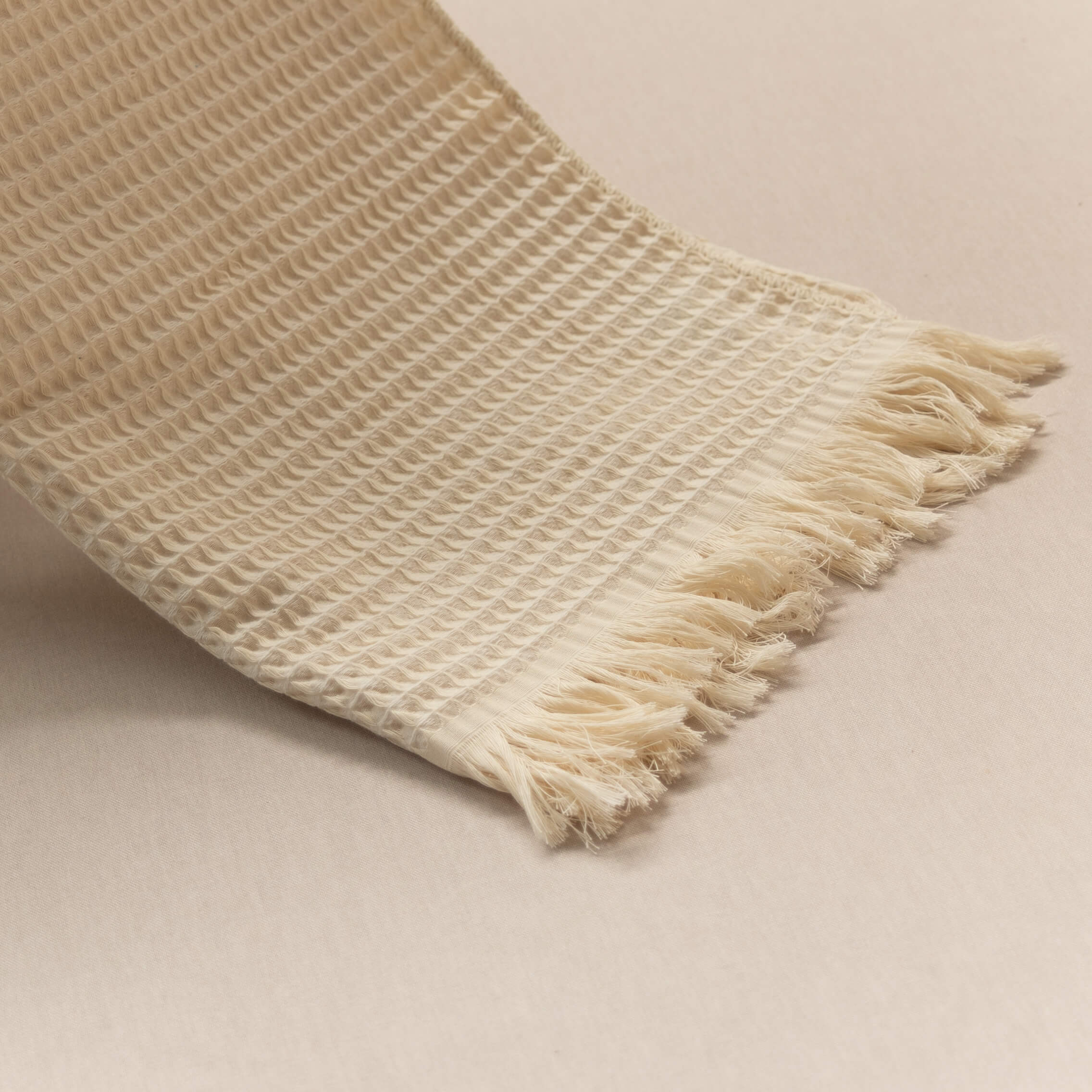 Manta Nido - 90% Algodón - 10% Poliéster - 140x190 cm - Crema