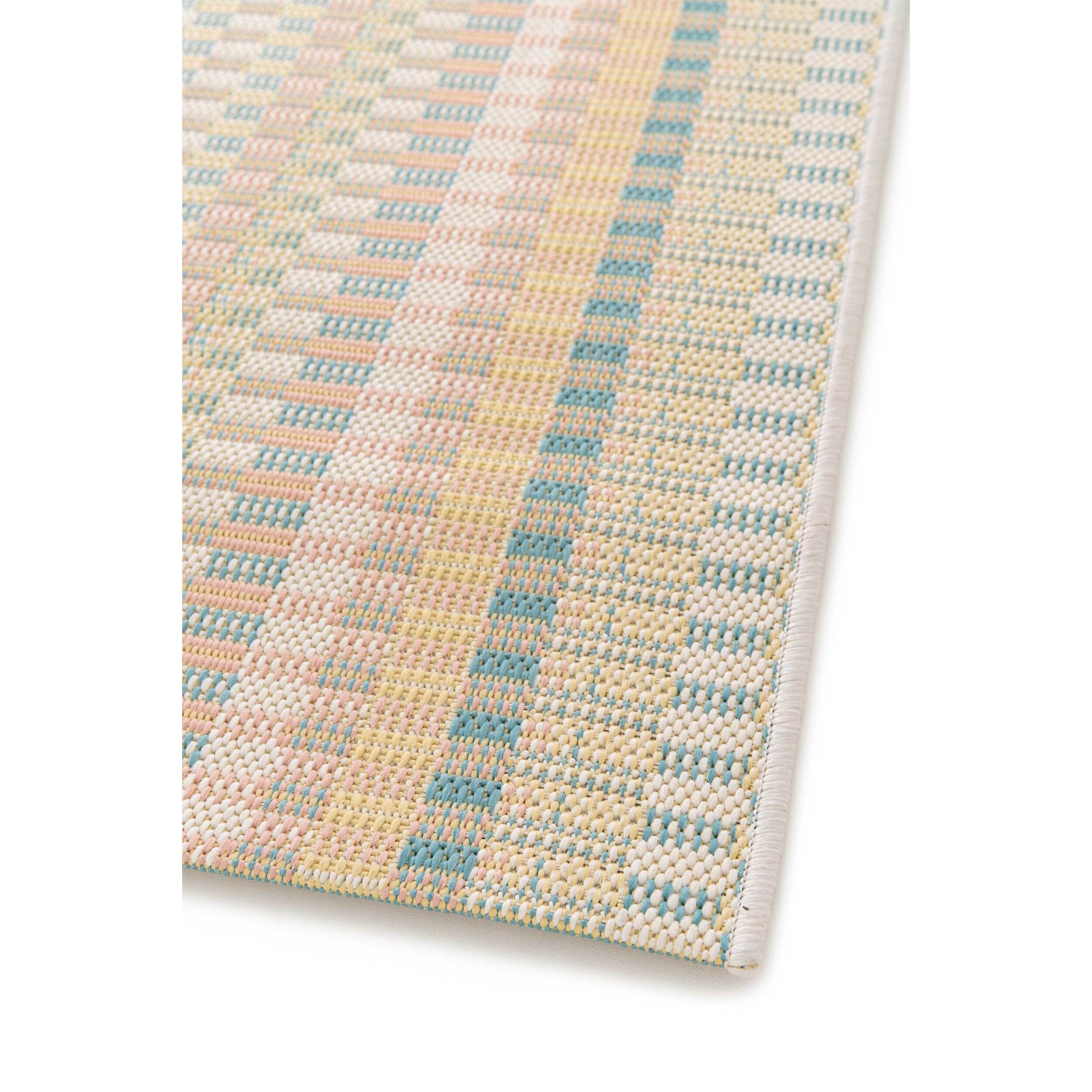MANILA Alfombra geométrica de exterior-interior en tonos pastel, varias medidas disponibles.