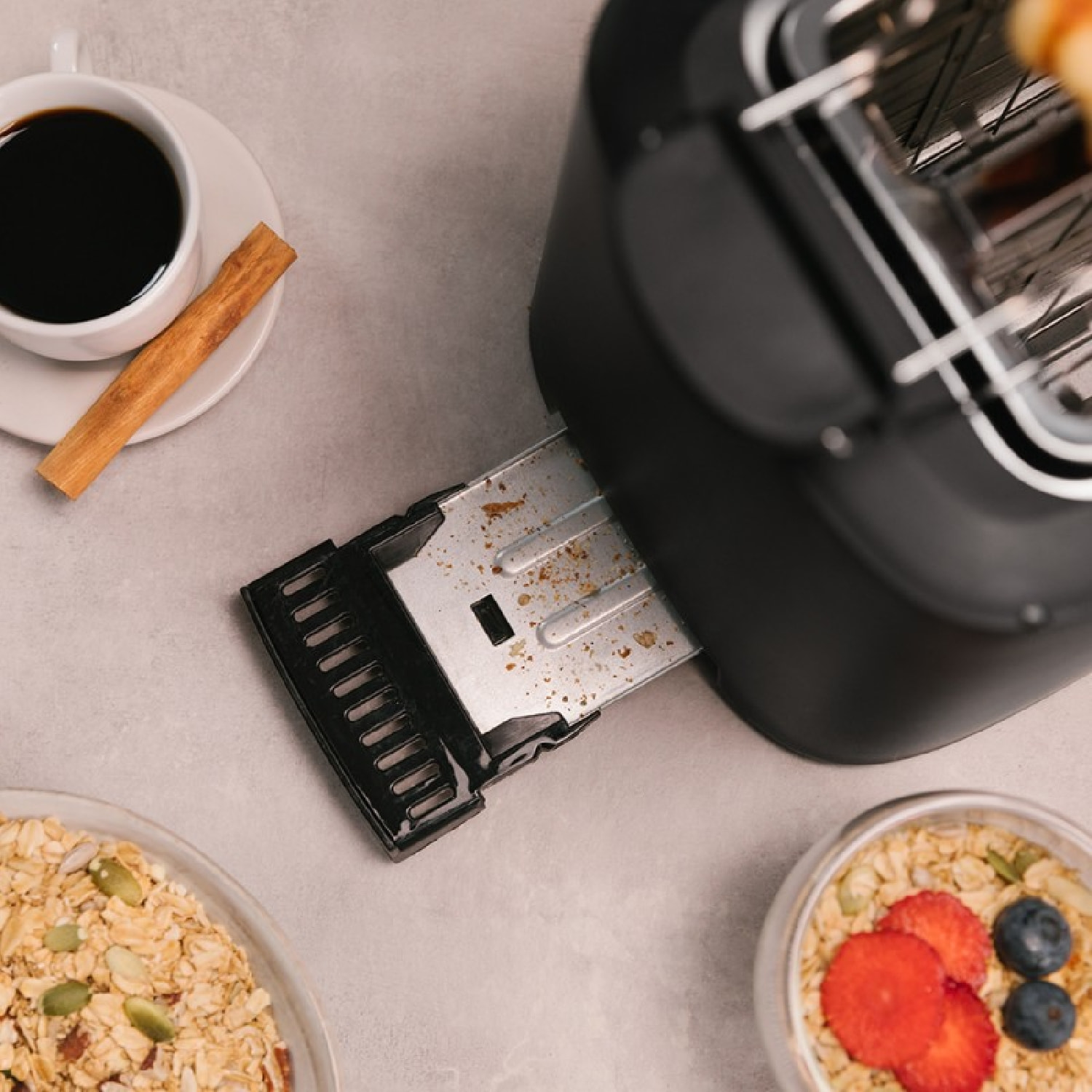 Cecotec Grille-pain vertical Toast&Taste 16000 Extra Double