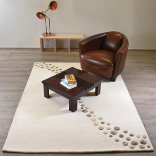 Tapis salon et chambre fait à la main en laine motif simple VODA