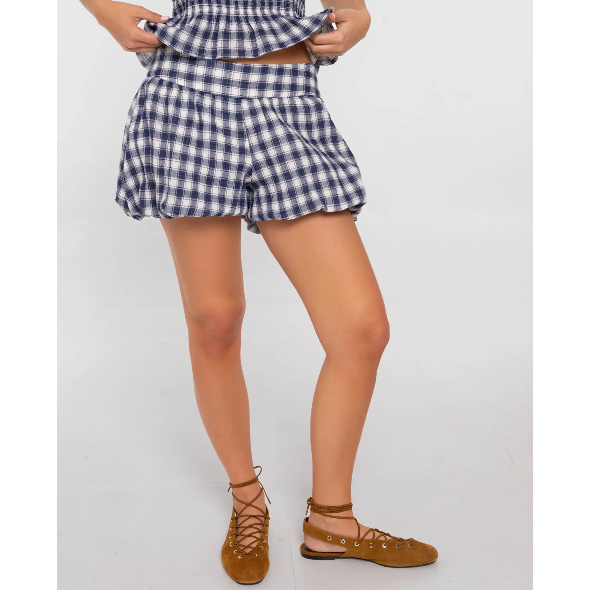 Shorts de mujer abullonados con cuadros