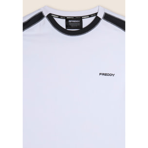 T-shirt con inserti sulle spalle