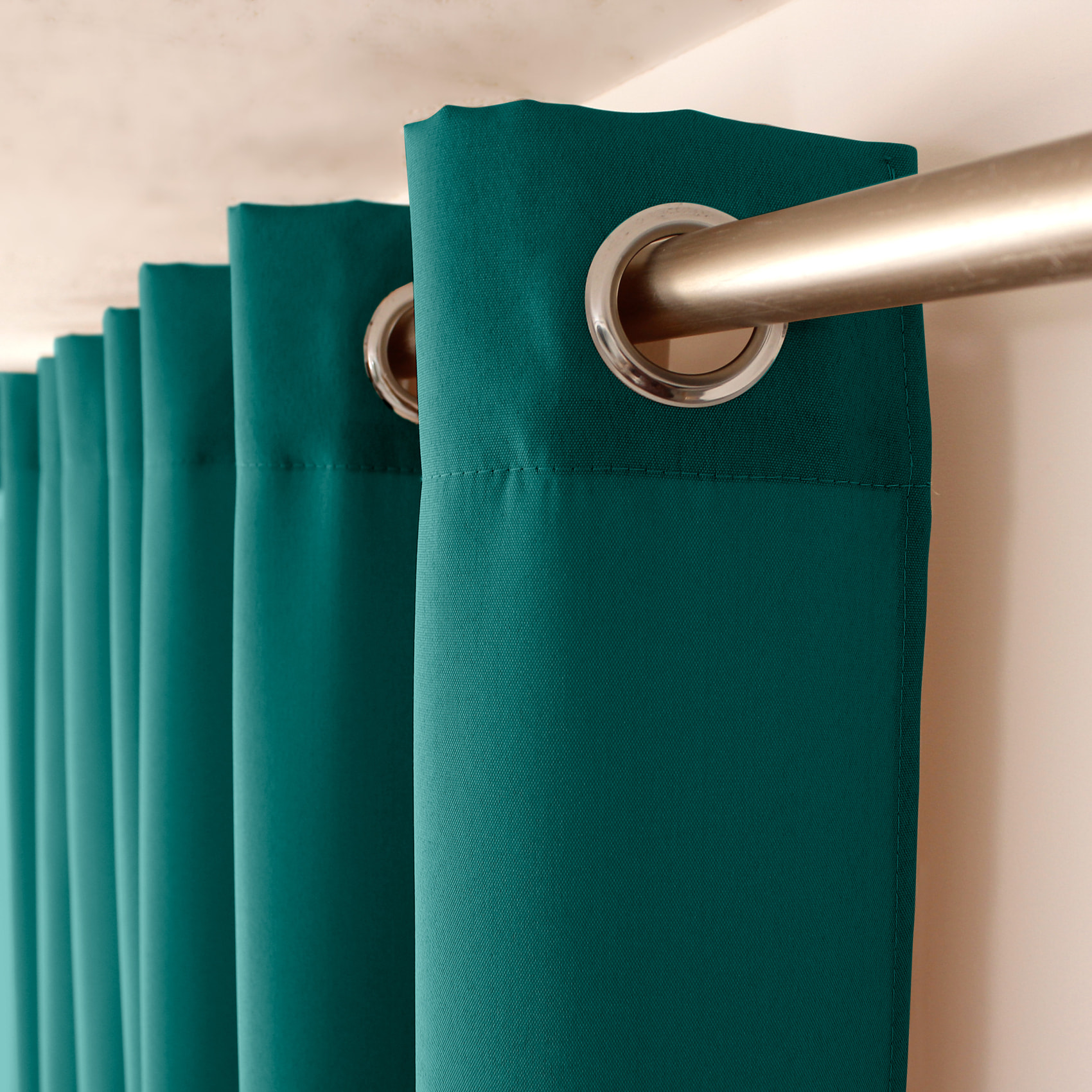 Rideau uni à oeillets - Vert emeraude