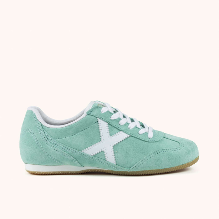 Zapatilla urbana de ante verde agua con diseño contemporáneo MUNICH DRIFT 09