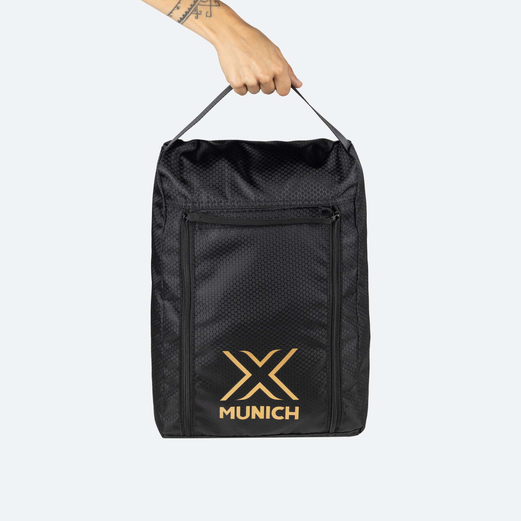 MUNICH FOOTWEAR BAG Bolsa para Calzado Deportiva con Apertura Frontal Negra y Dorada