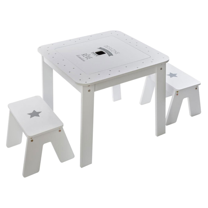 Mesa infantil con 2 taburetes WellHome.