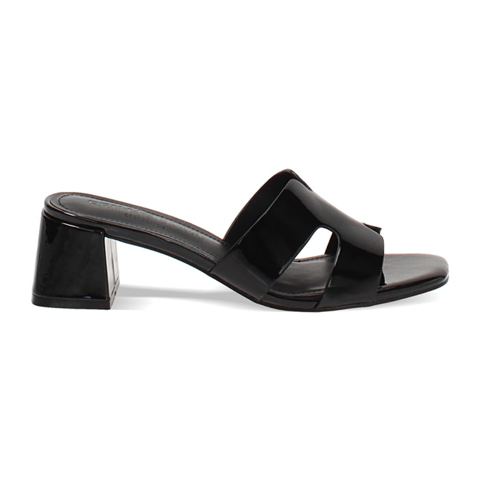 Mules punta abierta negras tacón 5,5 cm