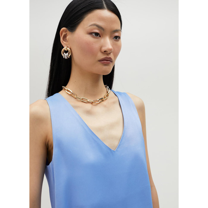 Top basic con spalline