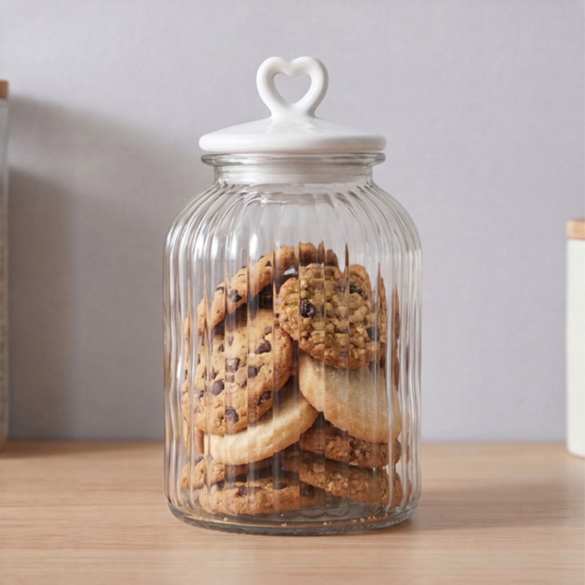 Barattolo in vetro con tappo in ceramica a cuore, contenitore alimenti trasparente, ideale per zucchero caffè biscotti e pasta, design elegante e pratico, organizer cucina resistente, facile da pulire
