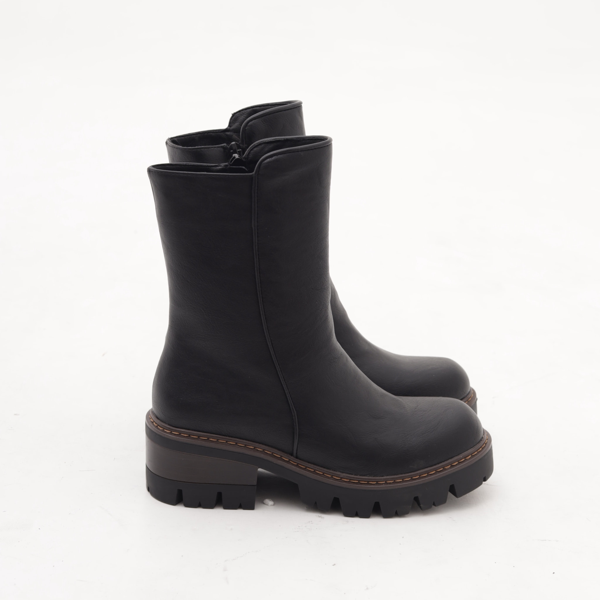 STIVALETTO LISCIO NERO