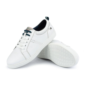 Zapatillas de piel blanco