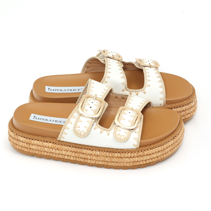Sandali platform in simil pelle con fibbie color oro