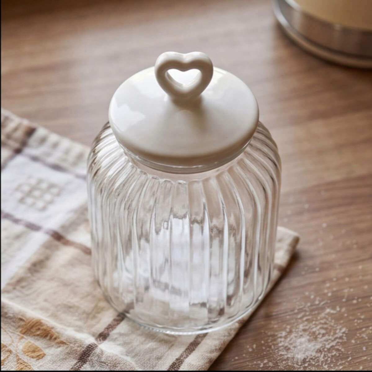 Barattolo in vetro con tappo in ceramica a cuore, contenitore alimenti trasparente, ideale per zucchero caffè biscotti e pasta, design elegante e pratico, organizer cucina resistente, facile da pulire