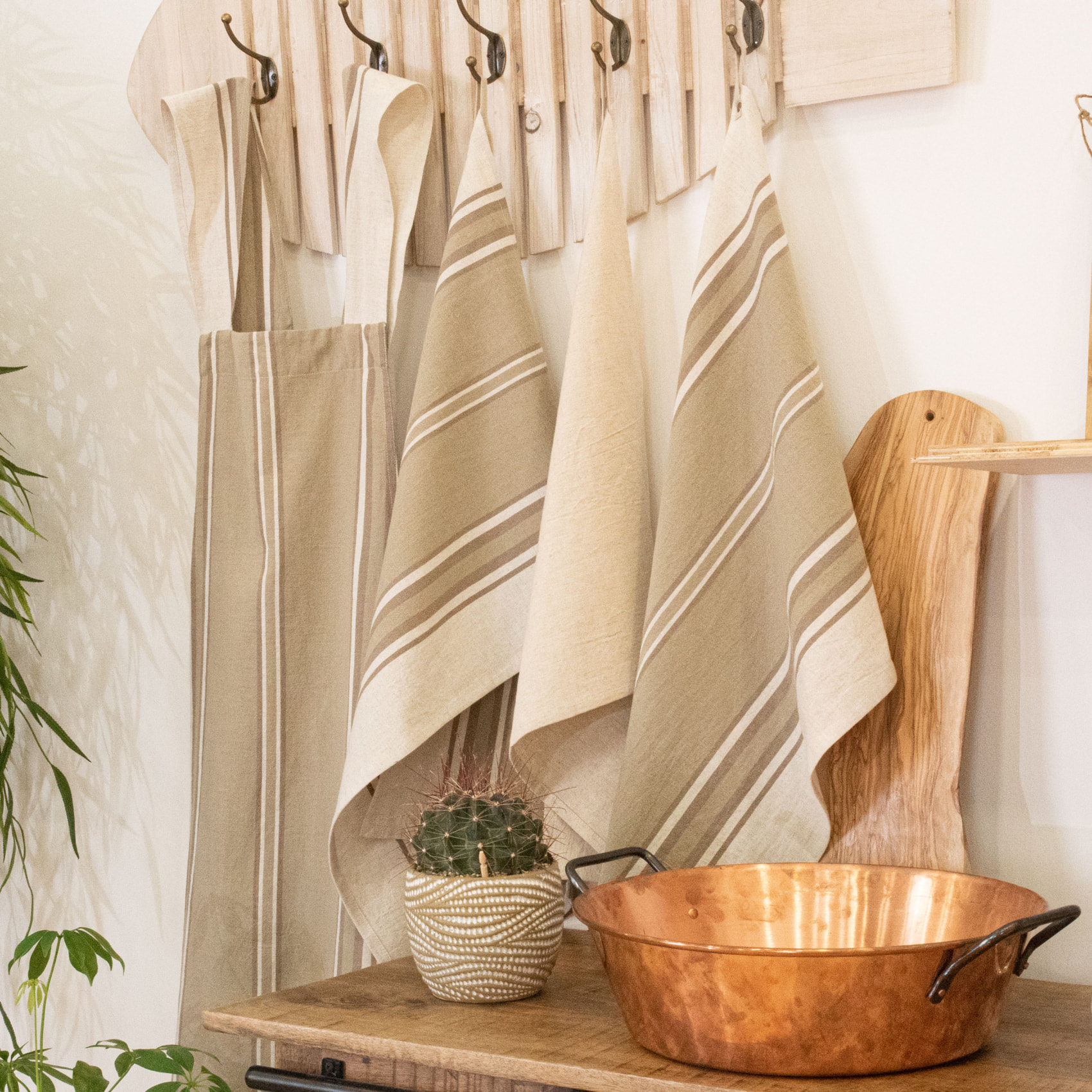 Torchon en coton et lin à rayures - Taupe