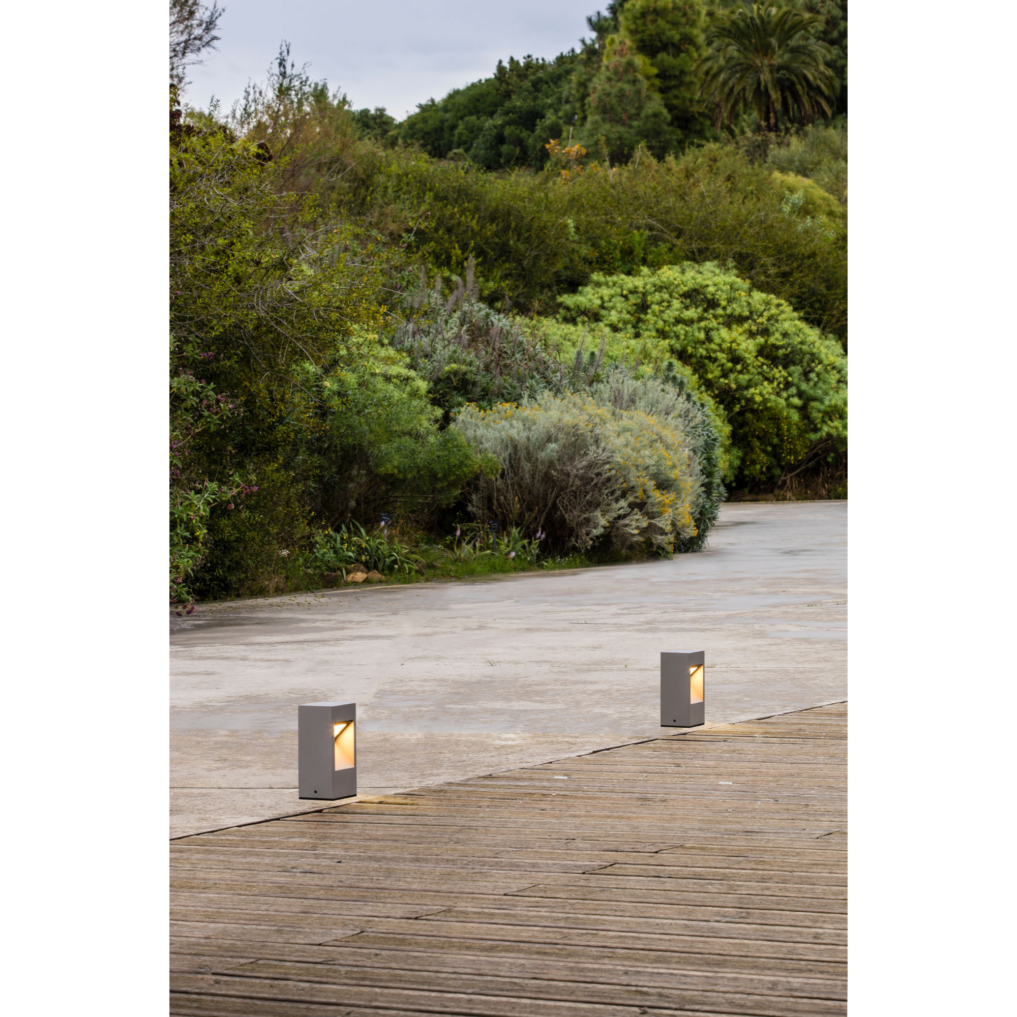 CAST Lampe balise gris foncé H300MM