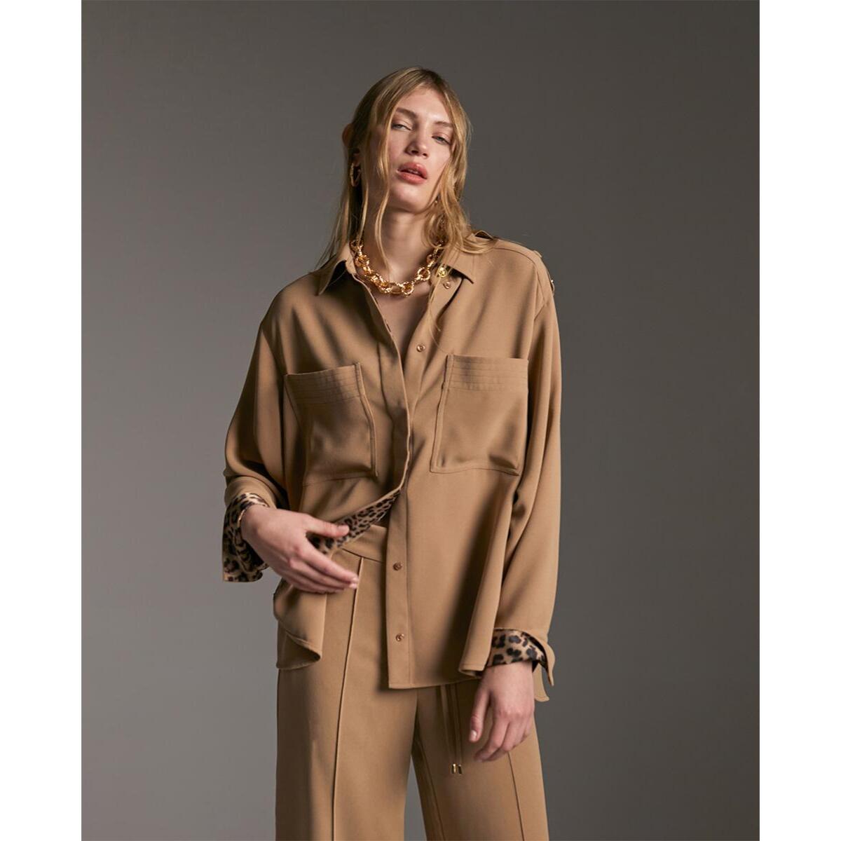 Camicia con tasche