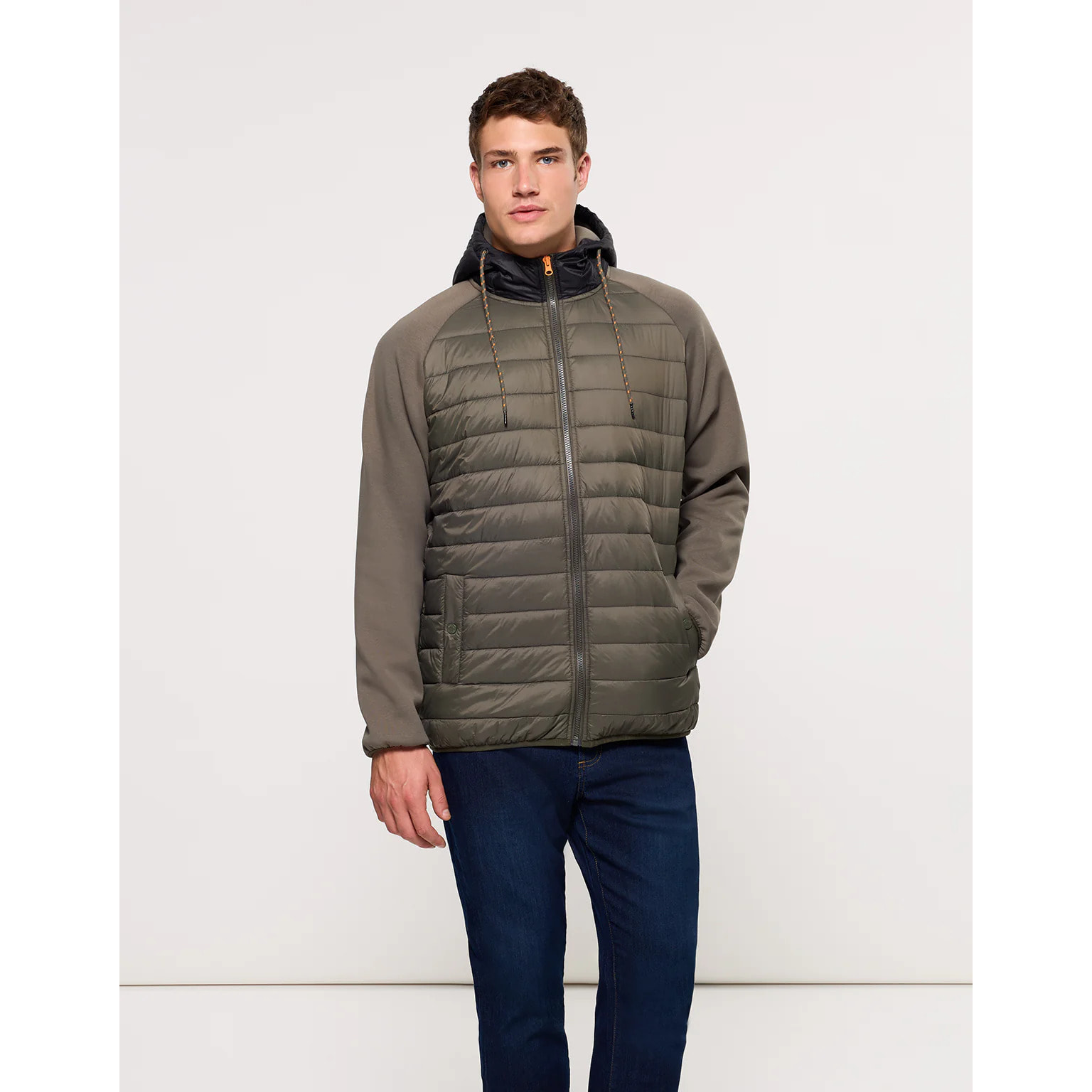 Chaqueta con Capucha Caqui - Nuni