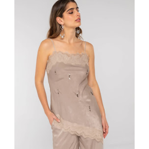 Top de mujer lencero con encaje y tirantes