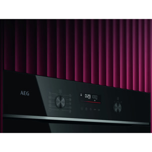 AEG Horno compacto Serie 5000 Microondas con Display LED Explore TM5NK401B
