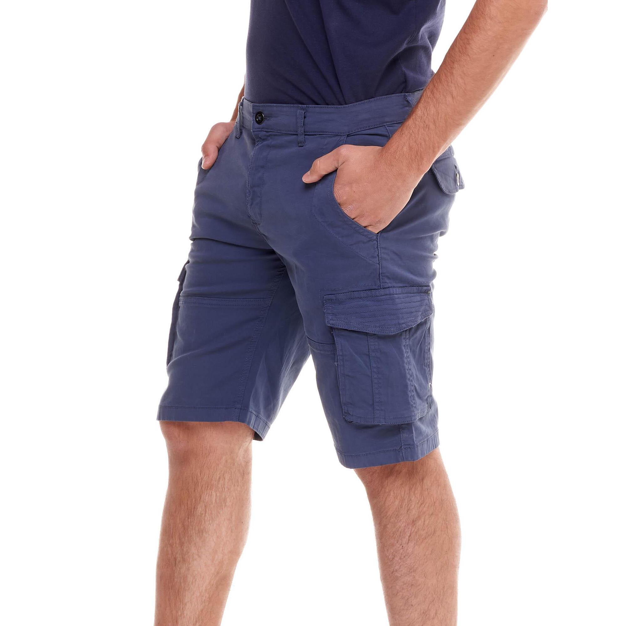 Shorts cargo minimalistas para hombre