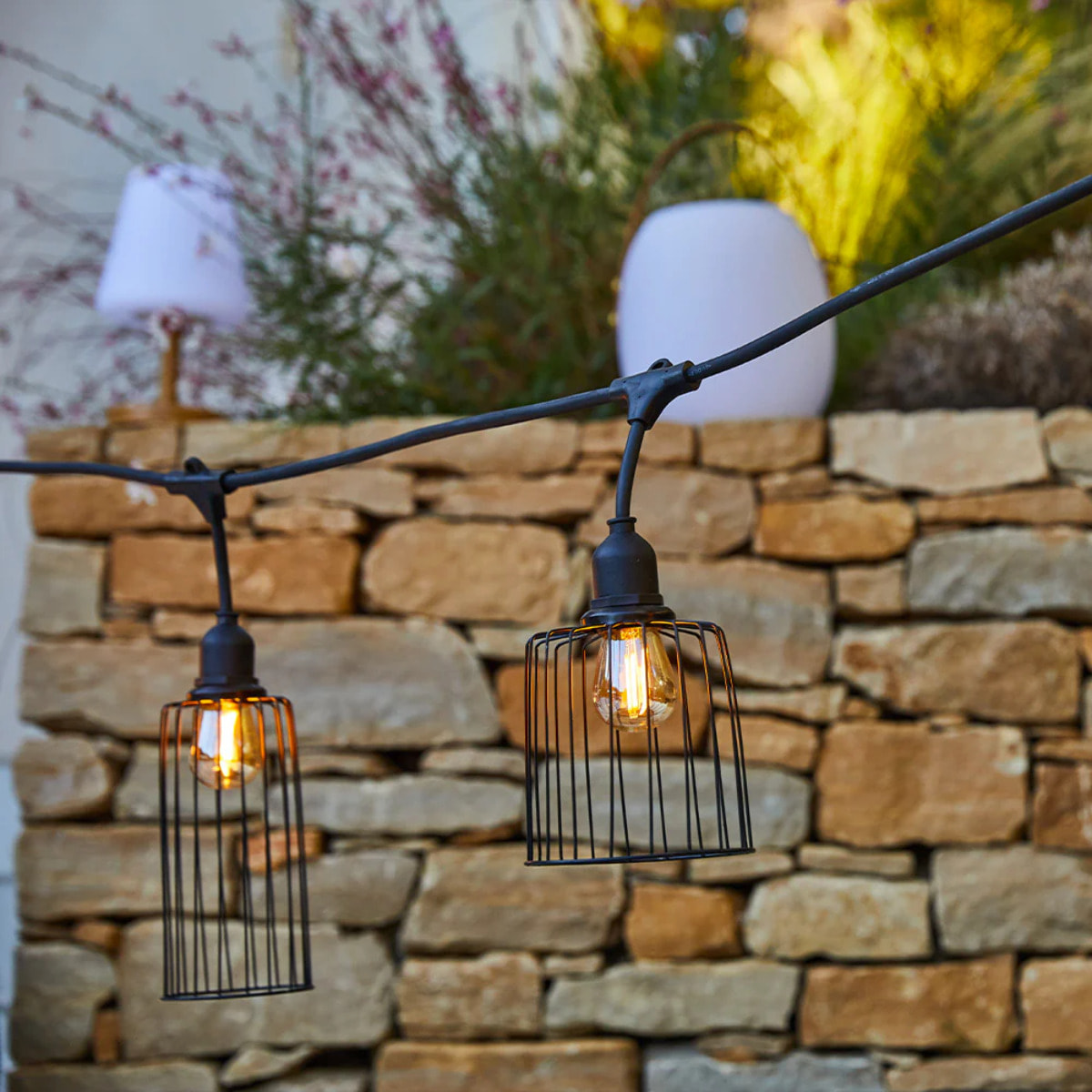 Guirlande cage métal NEMA 10xE27 6M