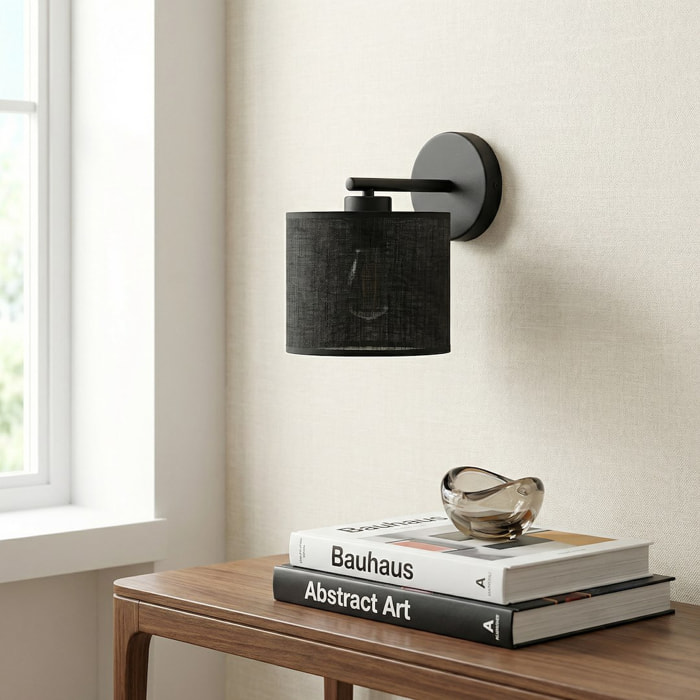 Lampada da parete ECO in acciaio nero opaco e tessuto