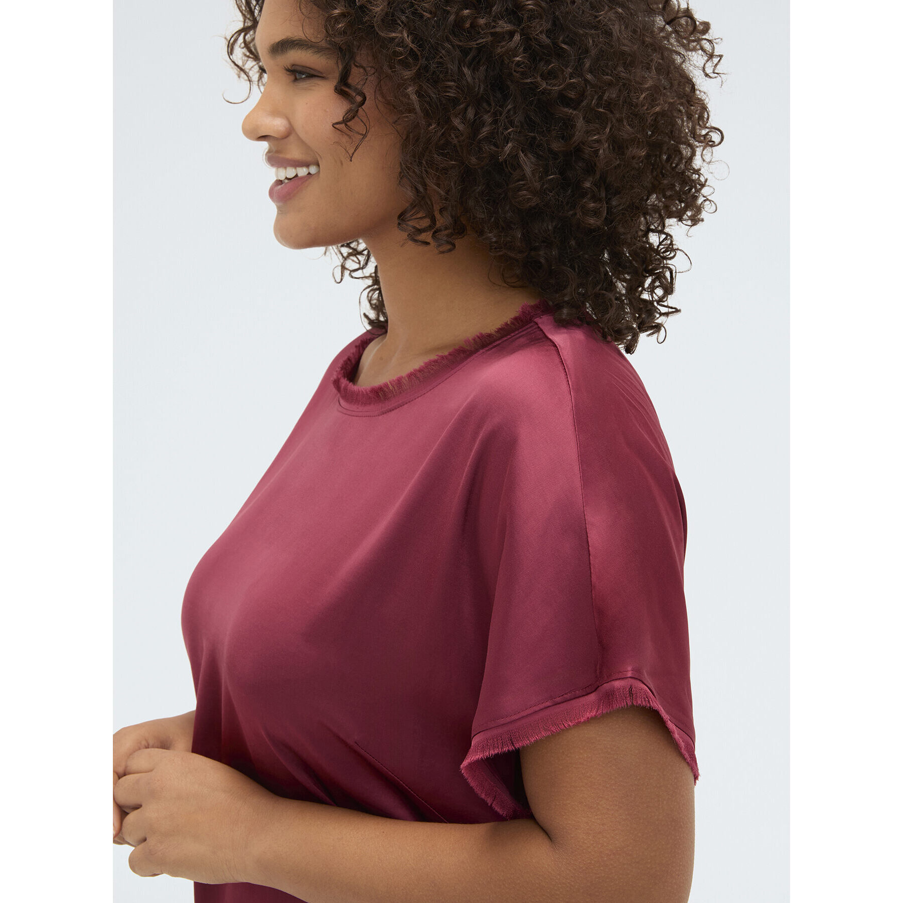 Fiorella Rubino - Top de raso con detalles deshilachados - Rojo