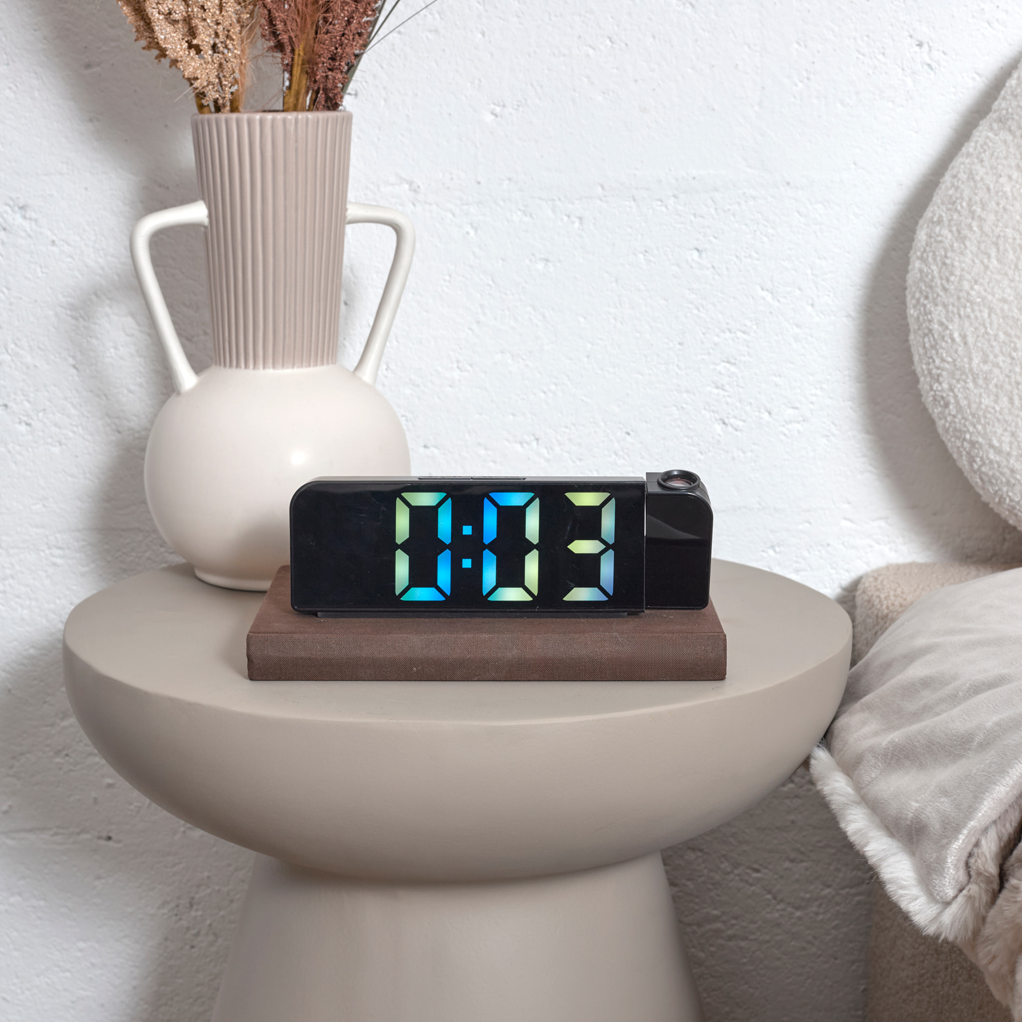 REVEIL NUMERIQUE RGB AVEC PROJECTION