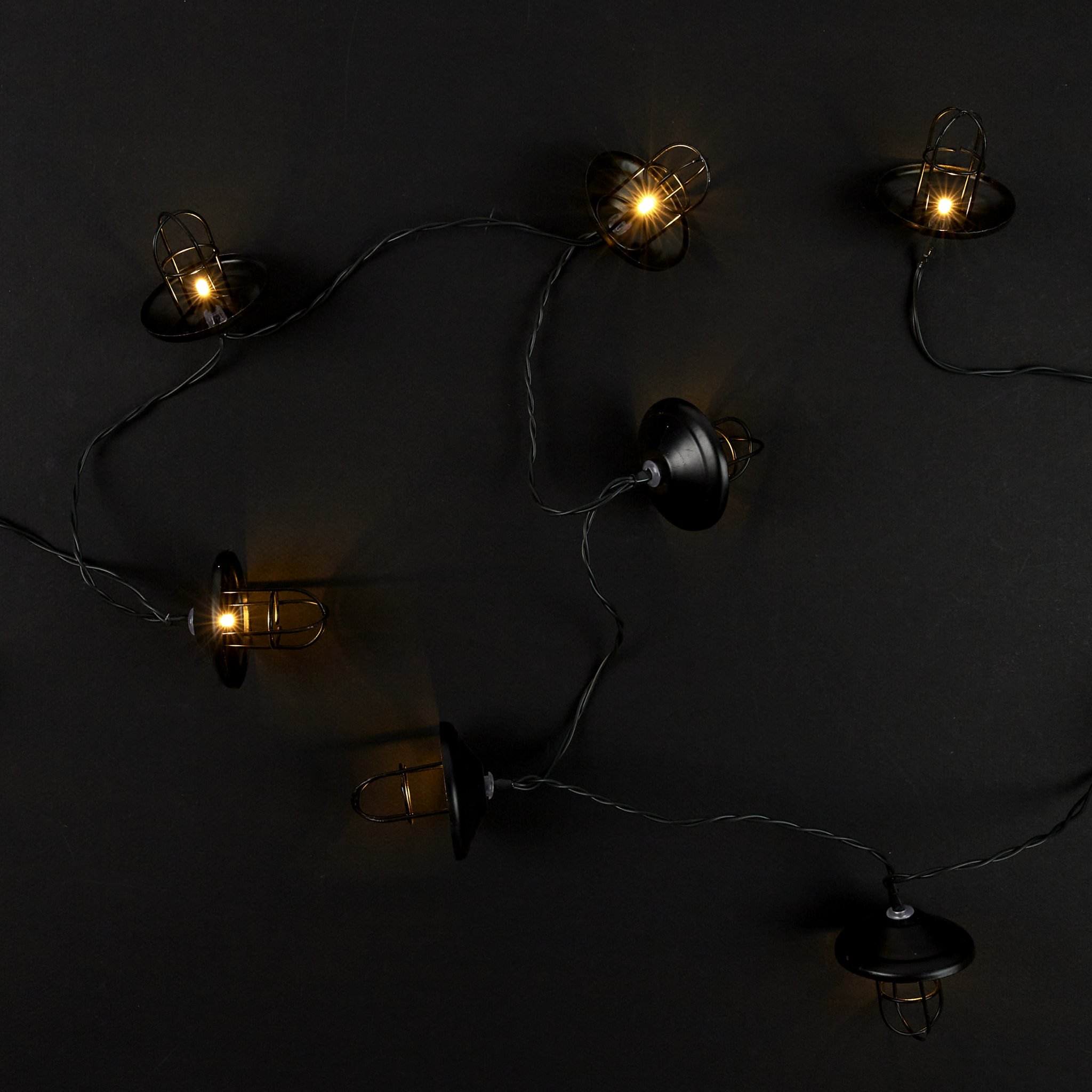 Guirlande - HOME DECO FACTORY - Lanterne Métal - 10 LED - Noir